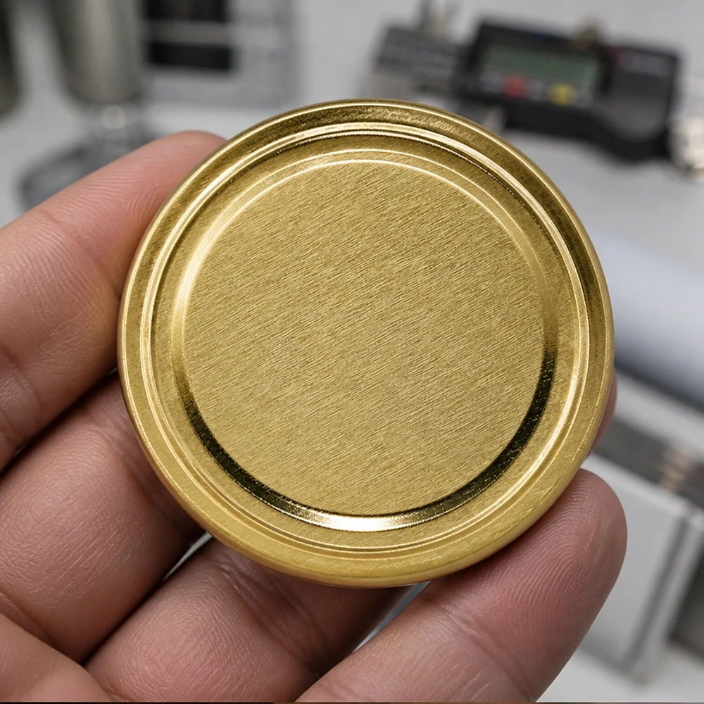 Couvercle BasicSeal 63 mm doré (TO63) UNiTWIST Couvercle à vis rond 63 mm doré TO63 pour confitures et conserves UniTwist
