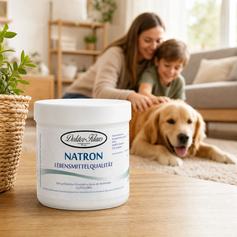 Bicarbonate de soude Doktor Klaus, en boîte blanche de 250 g, apte à l’utilisation alimentaire 250g de bicarbonate de soude en poudre Docteur Klaus dans une boîte en plastique blanche pour la pâtisserie et la cuisine à la maison