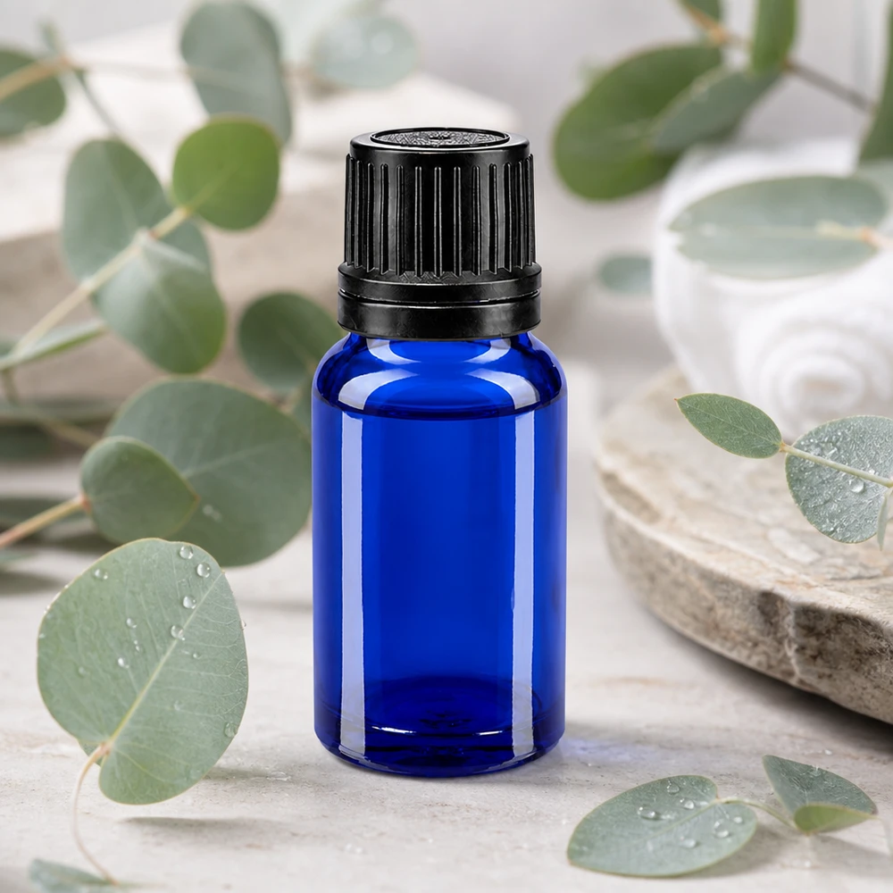 Petit flacon de médicament bleu de 10 ml en verre anti-UV, muni d'un insert à un seul orifice de précision et d'un bouchon OV