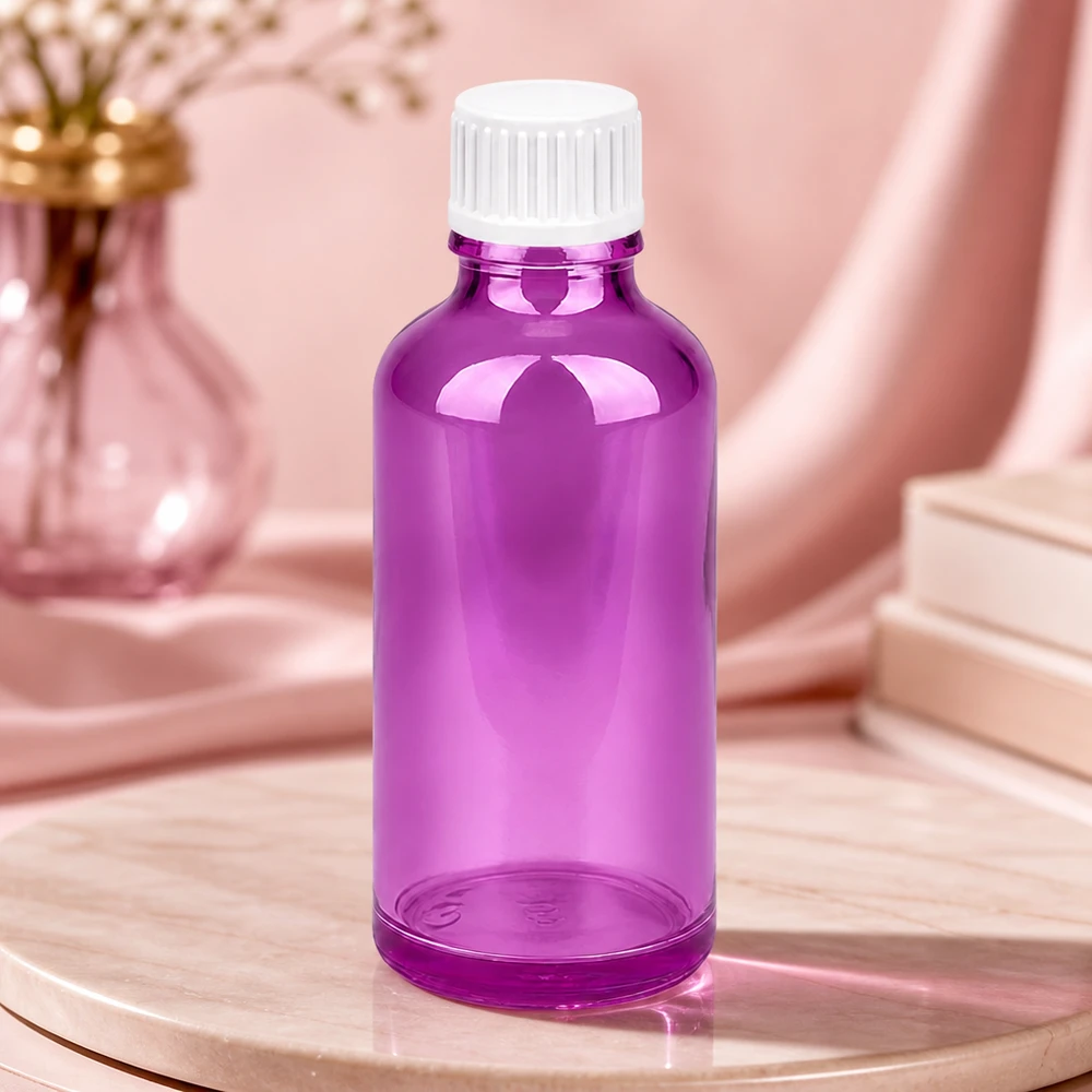 Flacon compte-gouttes 50ml 0.9mm blanc standard PurpleLine. UT18/50 Flacon compte-gouttes compact de 50 ml, idéal pour les voyages et les déplacements, de couleur violette.