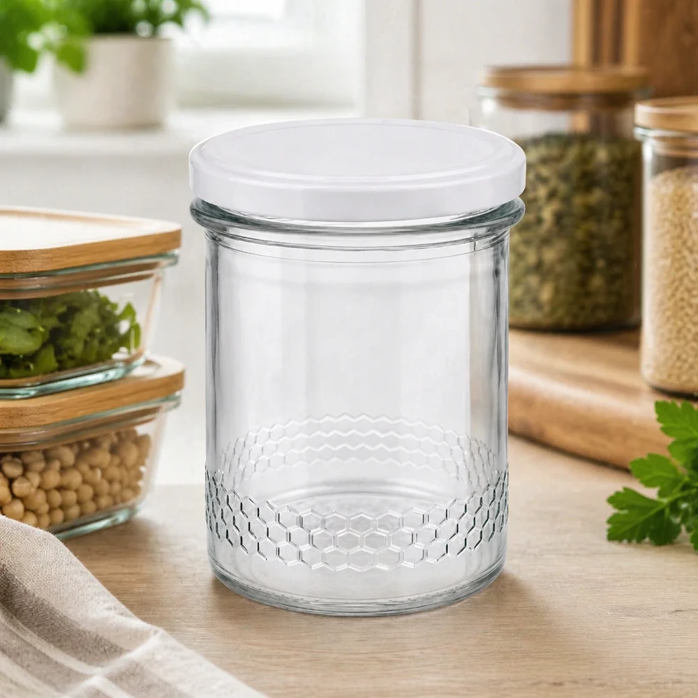 400ml pot de miel vide dans ambiance cuisine avec d'autres pots de conservation conservation décorative motif nid d'abeille BasicSeal couvercle