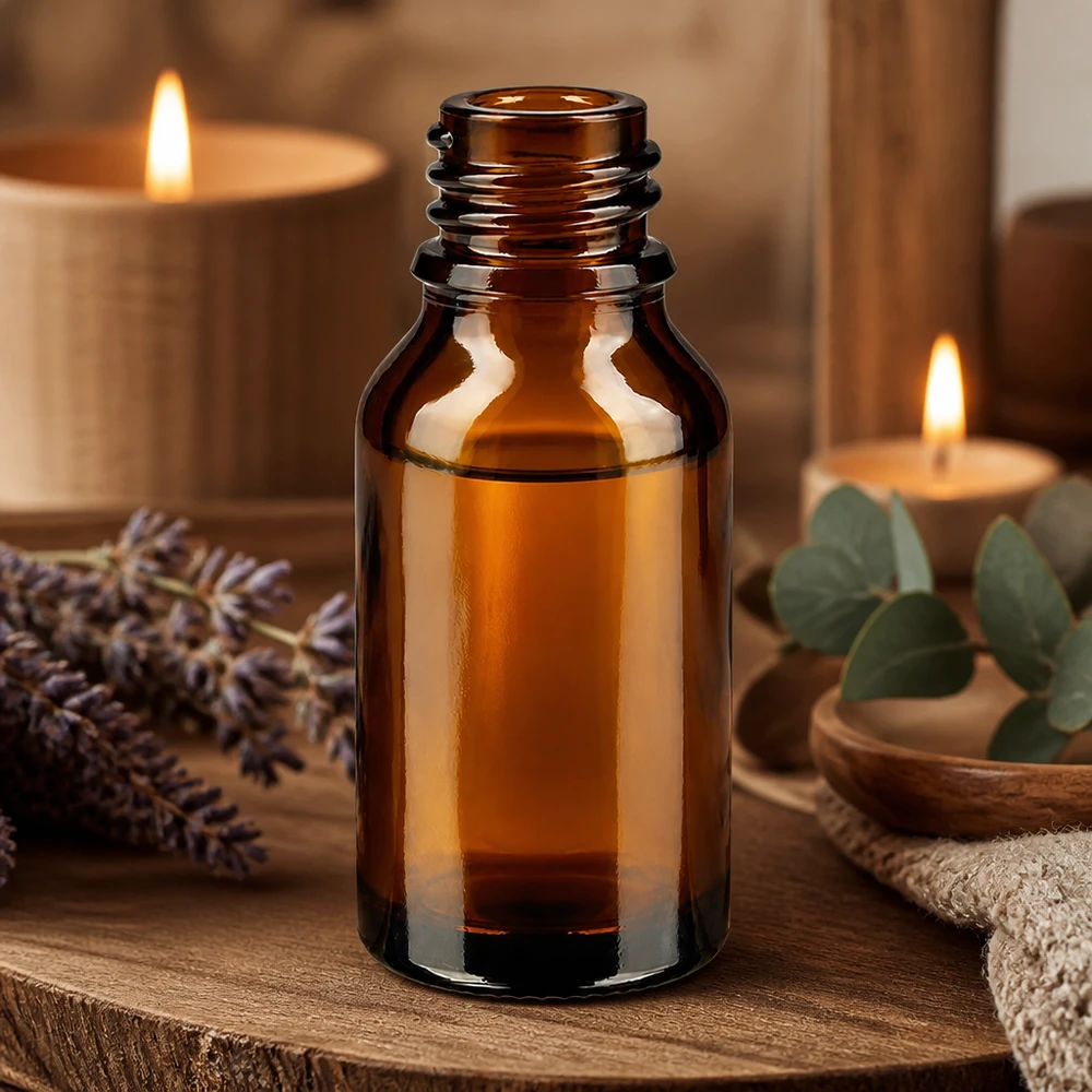 Flacon compte-gouttes pour pharmacie 30 ml DIN18 - verre brun Bouteille de pharmacie brune 30ml forme haute ApoGlas vide avec pommes de pin branches d'eucalyptus bougies ambiance bien-être