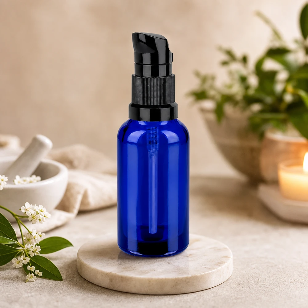 30ml flacon pompe noir STD BlueLine UT18/30 Bouteille cosmétique élégante de 30ml en bleu foncé avec distributeur à pompe hygiénique pour les soins quotidiens