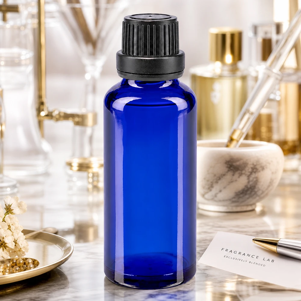 Flacon de pharmacie bleu 30ml bouchon vissable noir bouchon inviolabilité Flacon en verre élancé bleu cobalt de 30 ml avec bouchon de sécurité noir pour huiles parfumées