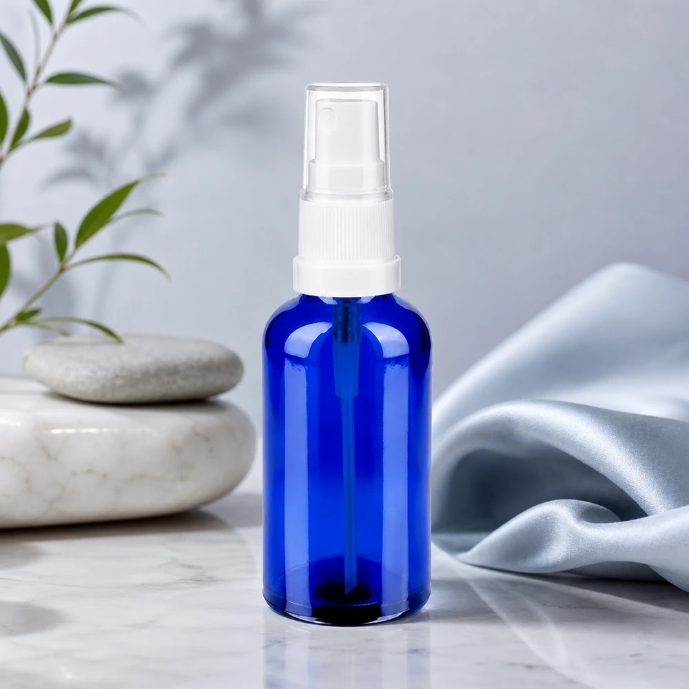 Vaporisateur 50ml blanc/tr. STD BlueLine UT18/50 Vaporisateur rechargeable de 50 ml avec une fine brume pour les voyages et les déplacements
