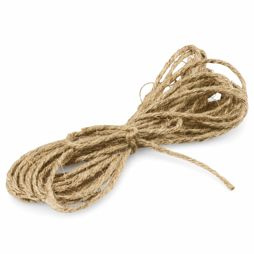 Cordon naturel pour la décoration, 300 cm de long Corde naturelle en jute de 300cm de long pour décorer, roulée et nouée sur fond blanc