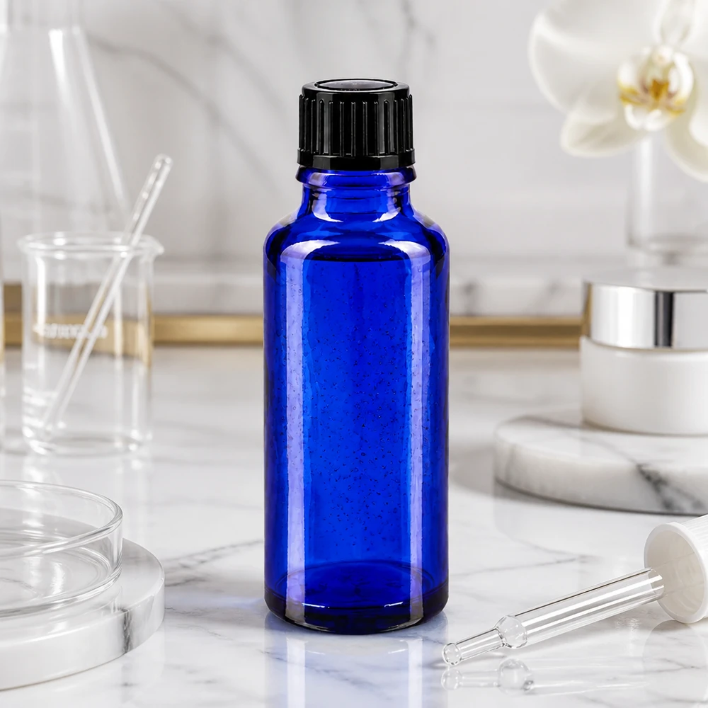Flacon de pharmacie bleu de 30 ml en verre anti-UV, avec pipette et matériel de laboratoire