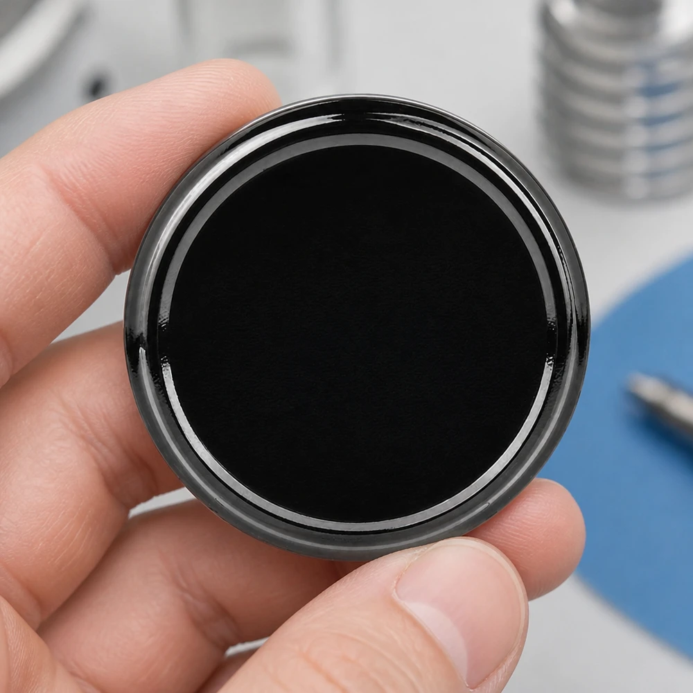 100mm BasicSeal bouchon noir (TO100) UNiTWIST Couvercle noir pour bocaux TO100 100 mm BasicSeal avec joint d'étanchéité UNiTWIST Closeup