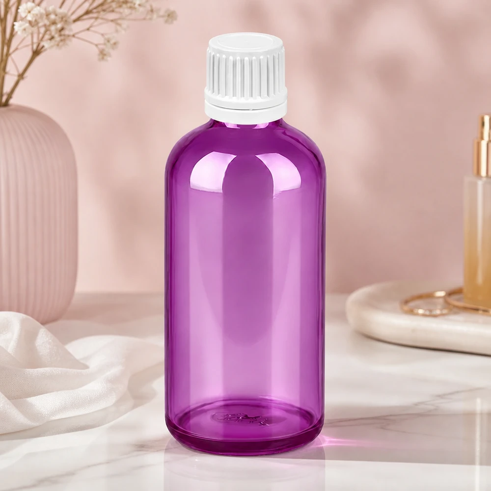 Bouteille violette de 100 ml à surface lisse et bouchon rotatif blanc facile à utiliser