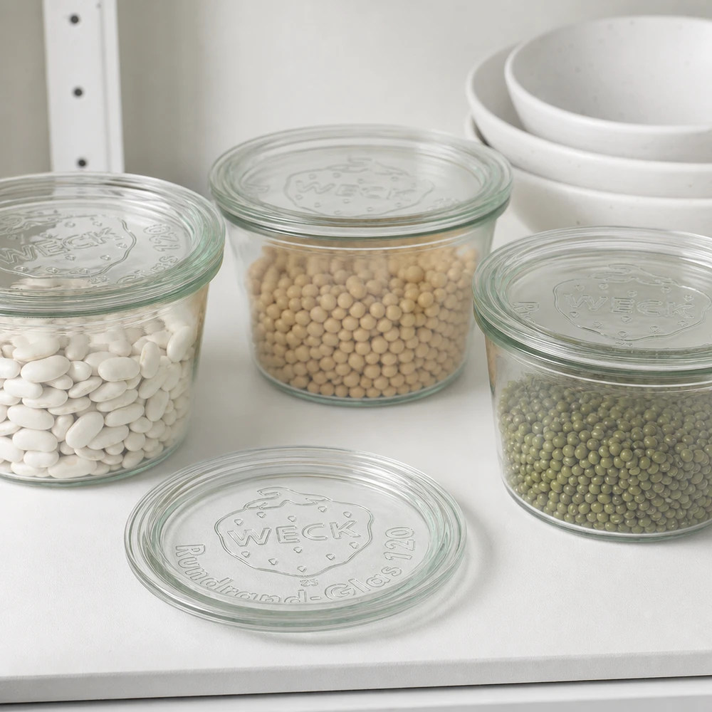 Couvercle en verre WECK RR120 WECK Couvercle en verre RR120 Set de bocaux à provisions remplis pour les haricots Petits pois et légumineuses dans la cuisine blanche