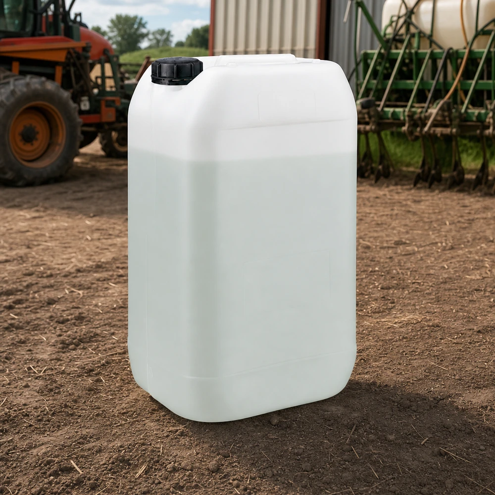 Bidon agricole empilable de 15 litres, en PEHD blanc, avec bouchon à vis noir