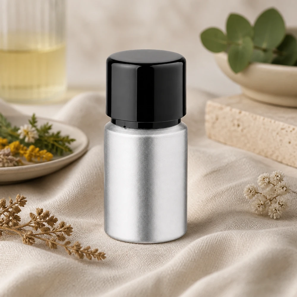 Bouteille en aluminium teinté 10 ml, avec bouchon à vis noir et joint conique Elégant flacon en aluminium argenté de 10ml - solution d'emballage élégante pour les produits cosmétiques haut de gamme