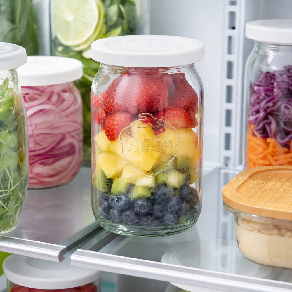 WECK RR40 Pot cylindrique 145ml rempli de fruits au réfrigérateur pour la préparation du Meal Prep avec baies et kiwi