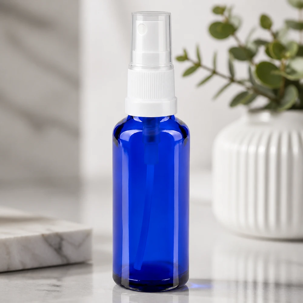 Flacon de pharmacie bleu 30ml embout spray blanc Petit flacon vaporisateur en verre bleu avec bouchon transparent, 30 ml