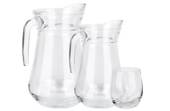 Cruches et carafes